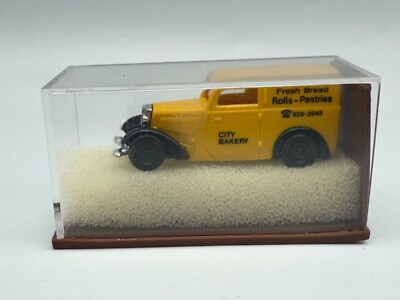 Brekina DKW F7 Delivery Van, City Bakery, Bread, Rolls, 1:87, HO Scale, NIB