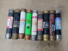 1) Fuse MIX 60A 600V *Different brands*