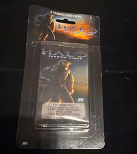 Topps Halo Trading Cards 2007 2-Pack Blister 7 Cards/Pack Foil Embossed