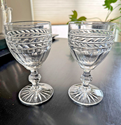Villery & Boch Miss Desiree Laurel Claret Wine Set of 2 Glasses 6''