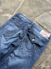 True Religion Ricky Super T Jeans Medium Wash Blue Distressed 34x30 Men