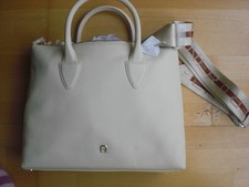 Aigner Zita Tasche M, Macadamia,