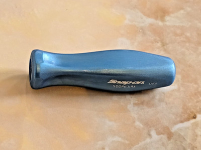 SNAP-ON TOOLS 5.5'' PEARL BLUE REPLACEMENT HARD PLASTIC ACETATE HANDLE SDDP63IRA