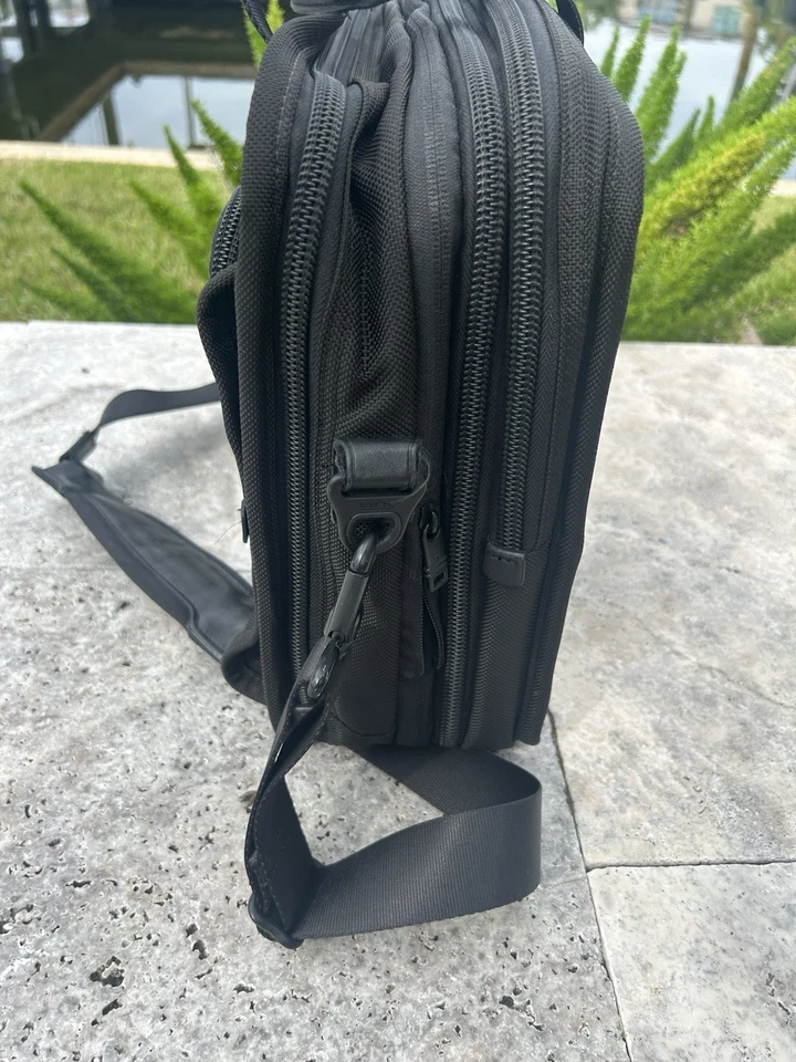 Tumi T-Pass Laptop Computer Briefcase 26516DH Black Nylon Shoulder Bag 16” - Image 2 of 4