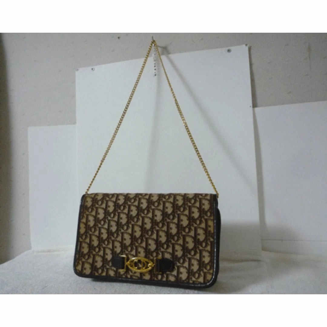 Sac bandoulière chaîne trotteur Christian Dior vintage do logo occasion 202411R