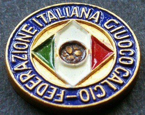 UN DISTINTIVO FIGC FEDERAZIONE ITALIANA GIUOCO CALCIO SOCCER FOOTBALL CAMPIONI - Picture 4 of 8