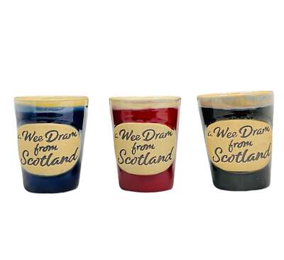 Steingut Schnapsbecher ''Wee Dram aus Schottland''