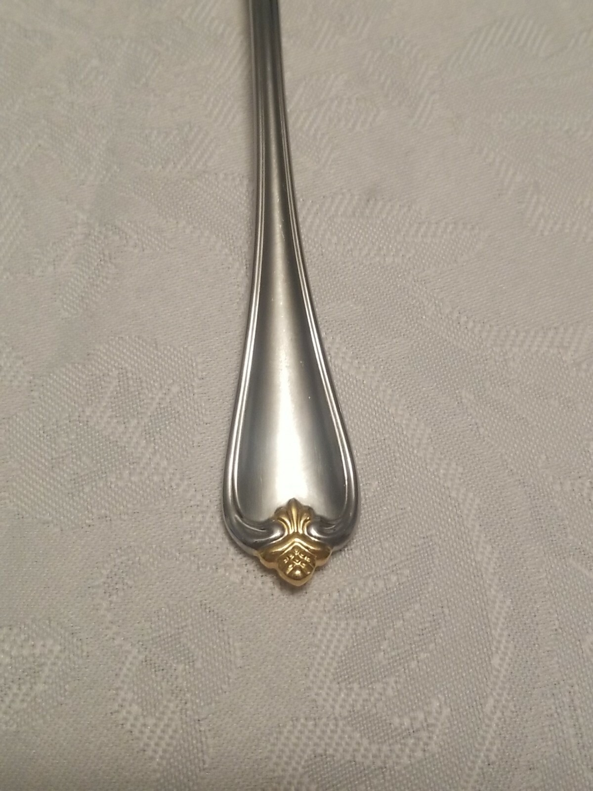 Max 82 OFF Reed Barton Golden Rosecliff Teaspoon