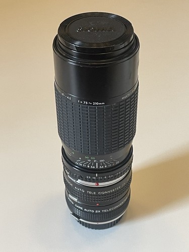 SIGMA ZOOM LENS KIII 1:3.5-4.5 f=75-210mm. 2 X Tele Converters And Lowepro Case - Picture 2 of 17