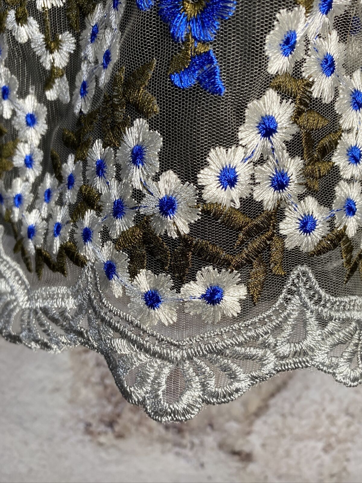 Picture 7 of 18
