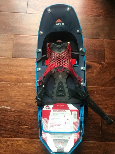 NEU MSR Lightning Ascent 22 Zoll Herren Schneeschuhe mit Paragonbindung