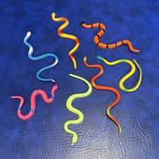 Lot of 7 Fake Snakes Colorful Plastic Toy Animal Figures Colors  Glow in Dark