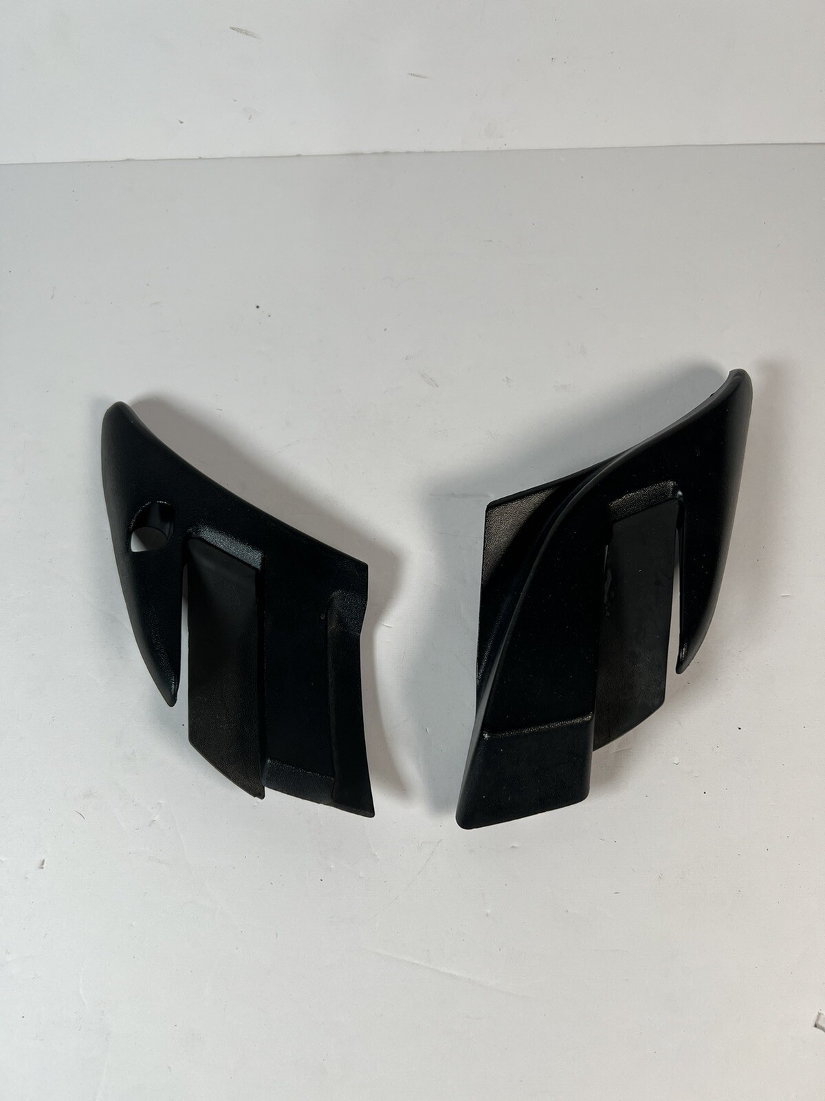 1999-2006 Silverado Suburban Yukon Sierra Windshield Cowl Trim Panel Pair OEM GM