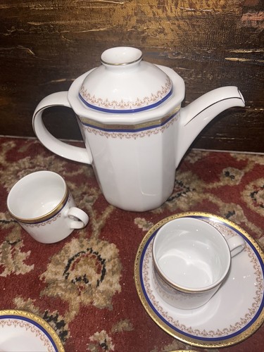 Tirschenreuth Bavaria Tea Pot Cup & Saucer Royal Blue And Gold 4 Cups 3 Saucers - Picture 5 of 11
