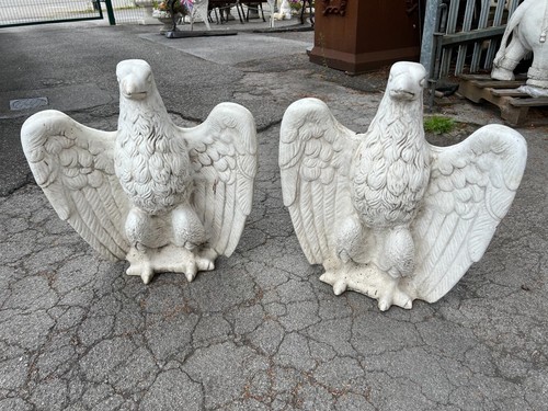 Stone Eagles pair gate piers Gate Guardians Finals hawk statue figures topper - Picture 3 of 12