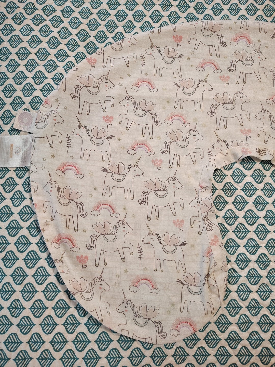 Boppy Breastfeeding & Nursing Pillow Cover Zip On Pink Unicorns-image