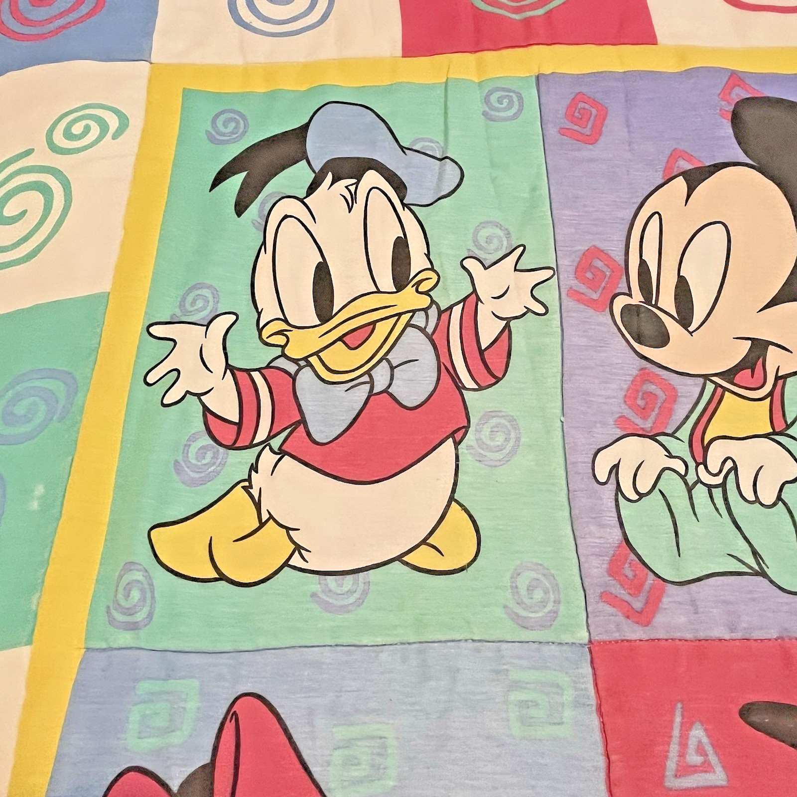 Vtg Dundee Baby Mickey Minnie Donald Pluto Crib Comforter Quilt Blanket Disney