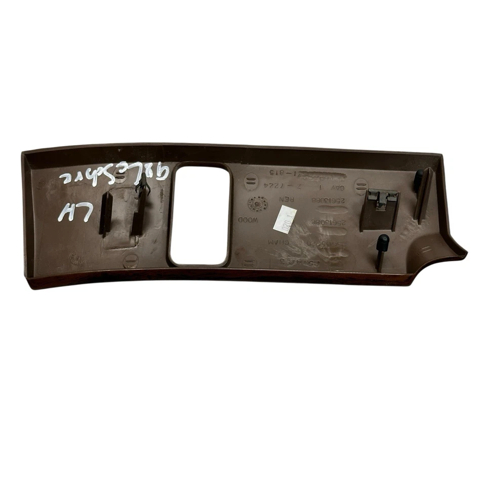Buick LeSabre 1998 OEM panel de moldura de tablero central izquierdo grano de madera 25613086 96 97 99 Foto 4 de 4