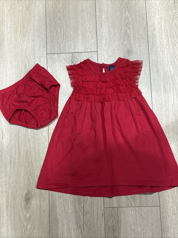 Baby Gap Girls Toddler size 18-24 months, Red Holiday Christmas Dress w Tulle