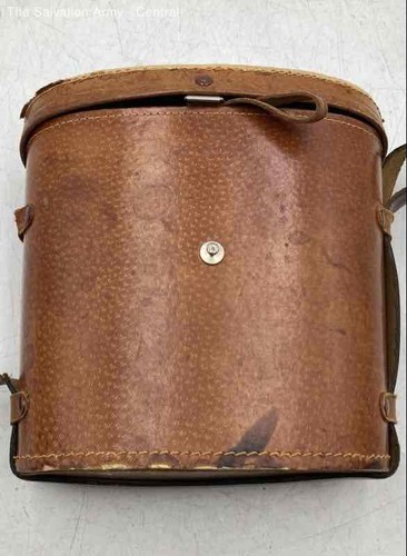 Tasco 87924 Black 7x50mm Field View Fully Coated Lightweight Binoculars In Case - Picture 6 of 6