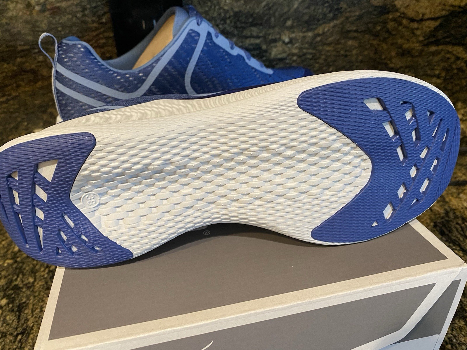 NUOVE scarpe da ginnastica donna Dansko Sky Mesh, taglia 7,5 - 8 (EU 38) foto 4