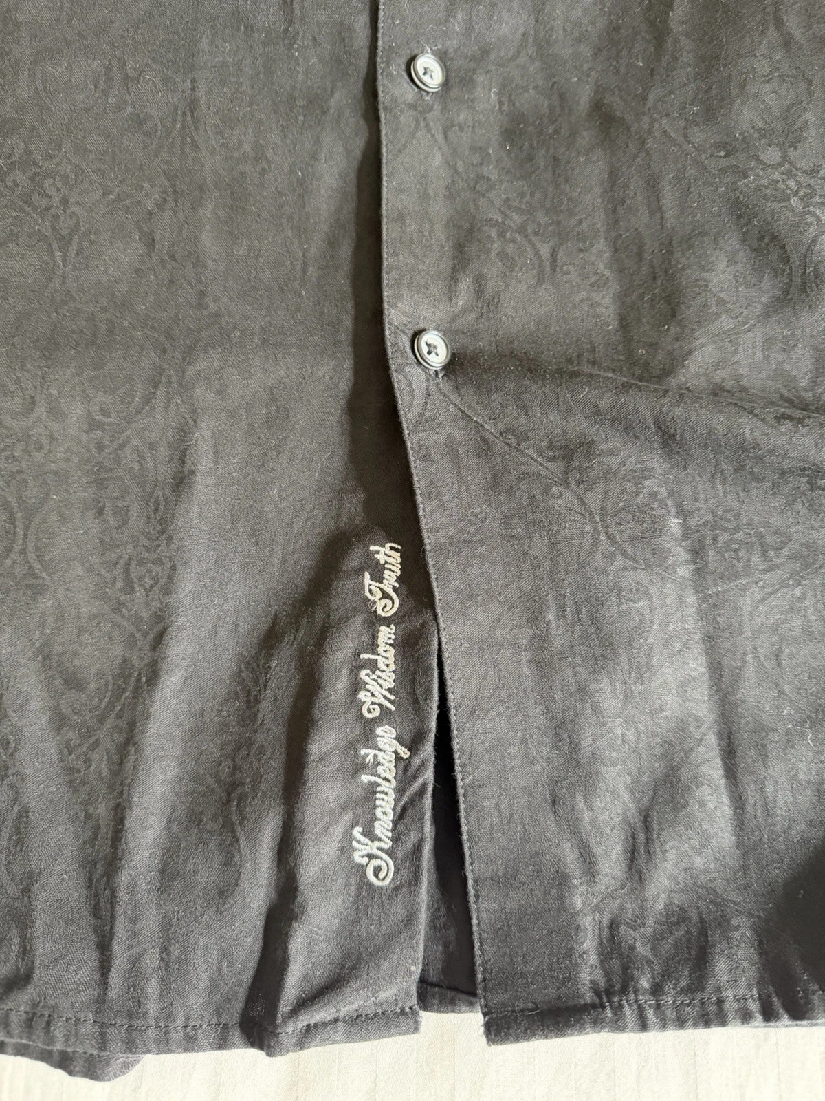 Robert Graham Men’s 3XLT Big & Tall Black Paisley Short Sleeve Button-Up Shirt - product detail image 3