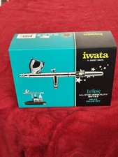 Iwata Eclipse HP-CS Gravity Feed Dual Action Airbrush, Model ECL4500