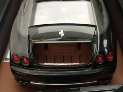 Hot Wheels Elite 1/18 FERRARI 612 SESSANTA 2007 Model Car w