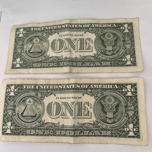 Two PCs one dollar bill with fancy serial number - Picture 3 of 3