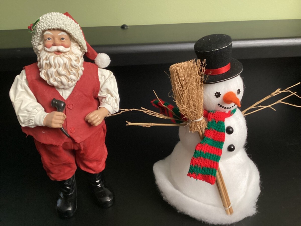 1996 Possible Dreams Clothtique Santa “A Frosty Friend” NEW IN BOX