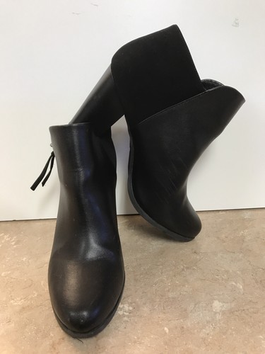fioni black booties