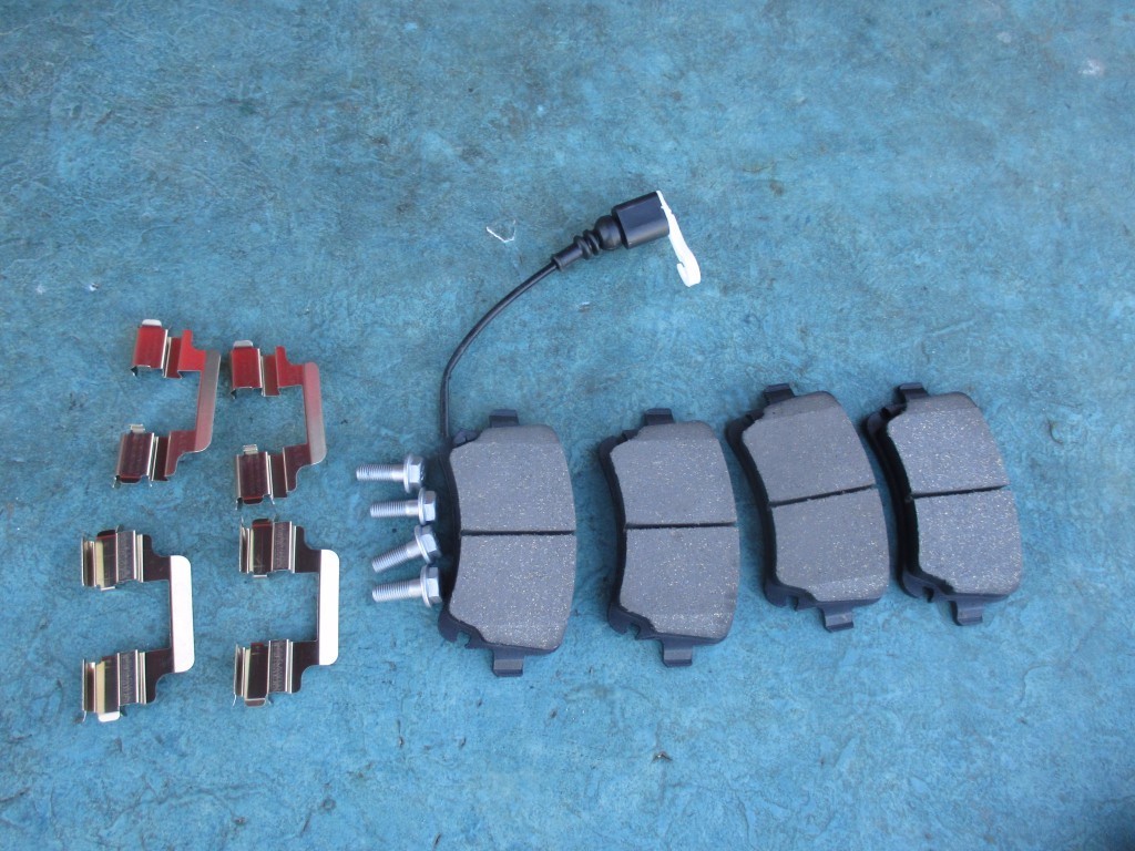 Bentley Gt Gtc Flying Spur rear aftermarket rotor brakes brake pads set