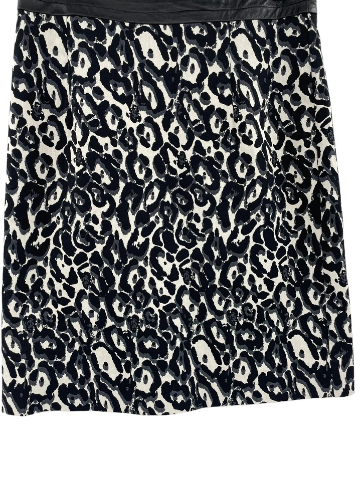 Falda lápiz Milly estampado animal ribete cuero cordero talla 6 Foto 4 de 4