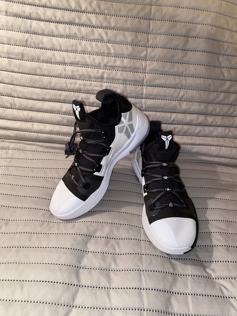 kobe ad 2018 white toe