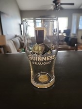 GUINNESS DRAUGHT Beer Glass TURTLE CARRYING G...