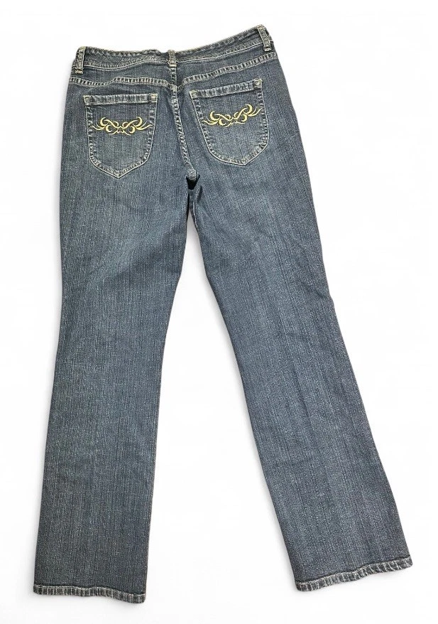 Pantalones de mezclilla Chico’s azul platino con bolsillos traseros bordados dorados talla 1 EE. UU. 8 Foto 2 de 4