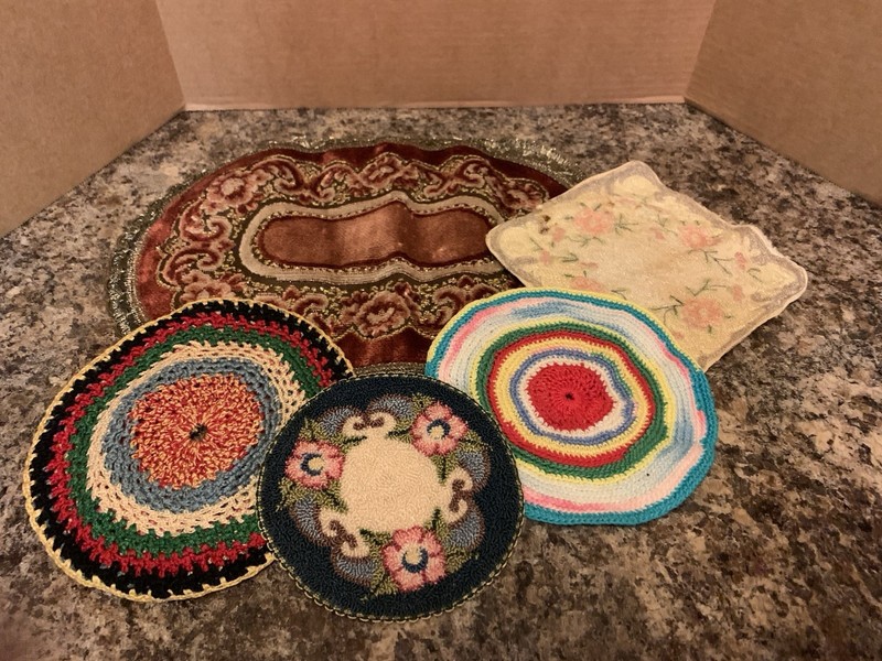 Lot of  5 Miniature Dollhouse Carpets/Rugs/Floor Covering