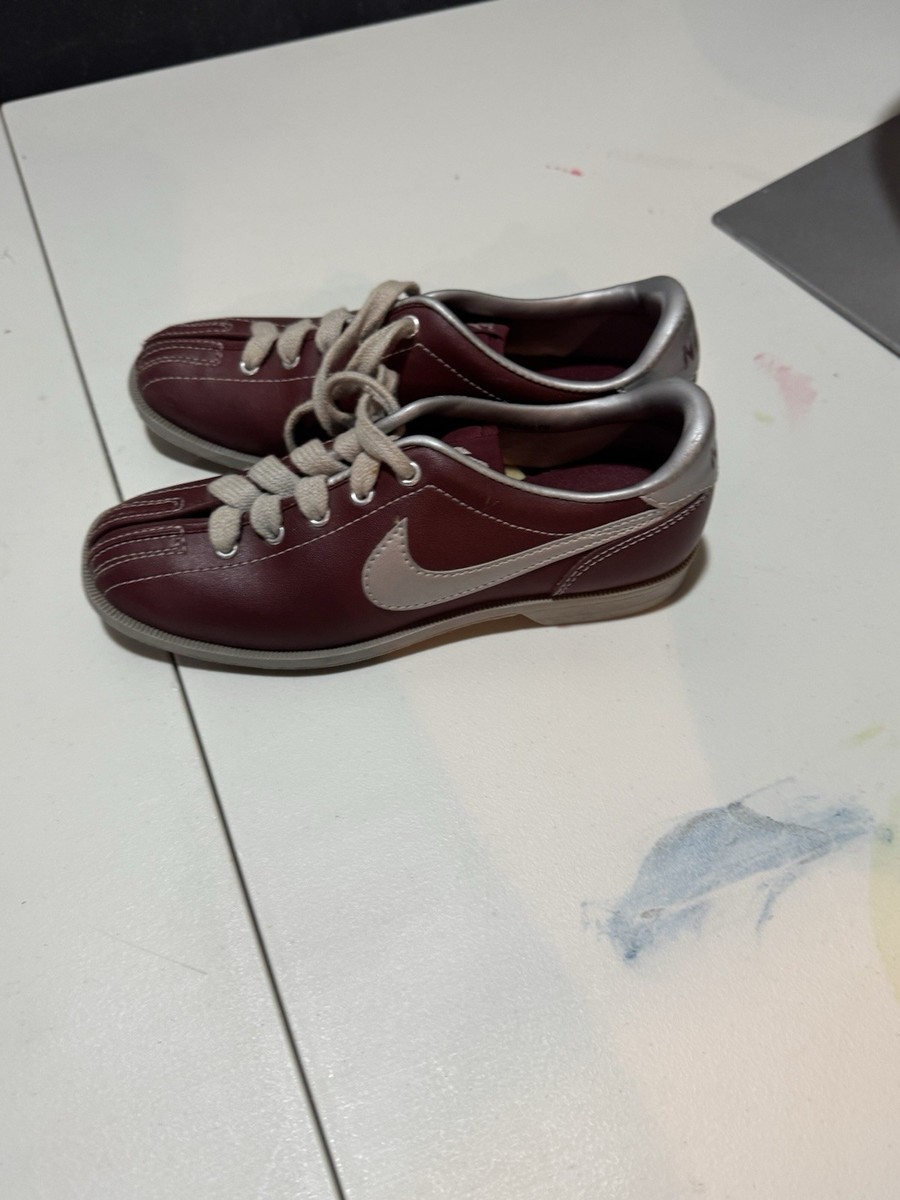 Nike vintage maroon bowling shoes size 5 | eBay