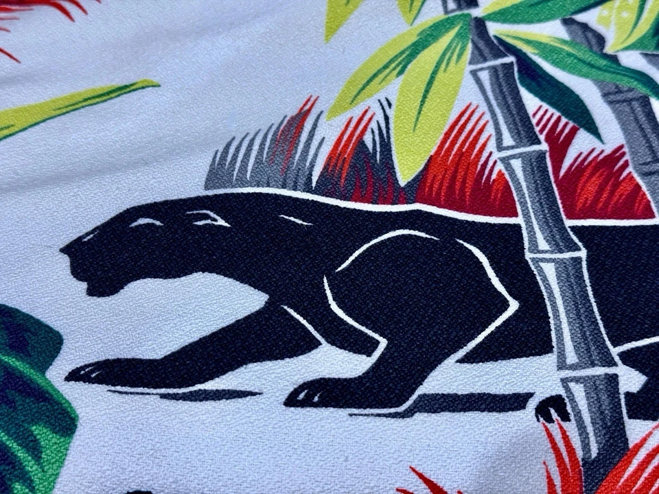 Glammy Panther & Palms Swank 艺术装饰迈阿密海滩树皮布复古枕套 — 第 4/4 张图片