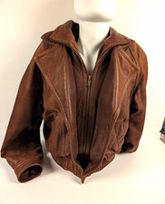 Wilsons Adventure Bound Mens M Brown Genuine Leather Bomber Jacket Vintage vest