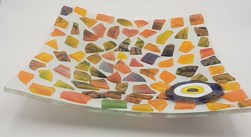 Turkish Fusion Art Glass dish with Nazar amulet 7x7 - Picture 3 of 11