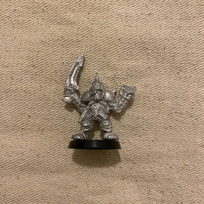 Games Workshop Warhammer 40.000 1990er Metall Ork Stachelhelm mit Schwert