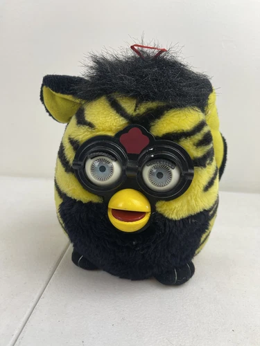 1999 Vintage Furby Nanco Plush Figure Bumble Bee Yellow