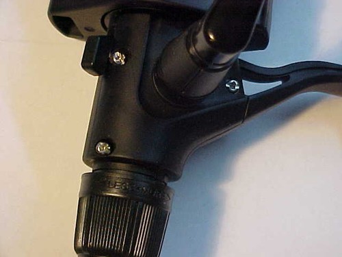 NEU SHIMANO IX R2000 Spinnrolle 2000 R SCHNELLFEUERAUSLÖSER GUSS Heckwiderstand - Bild 3 von 6