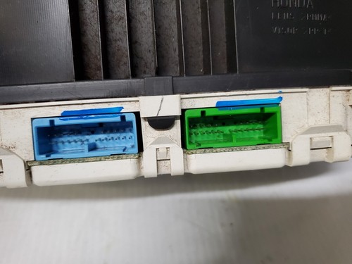 2002 2003 2004 2005 HONDA CIVIC Si INSTRUMENT CLUSTER SPEEDOMETER 78100 A131 - Picture 5 of 10