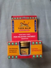 Tiger Balm Pain Relieving Ointment Extra Strength, 0.63 Ounce (exp 12/2025)