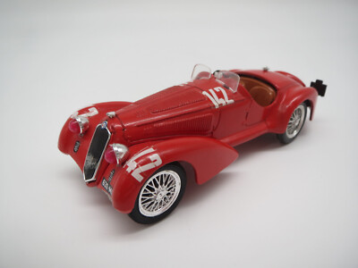 Brumm  Alfa Romeo 8c  #142  (rot)  1:43  ohne Verpackung !