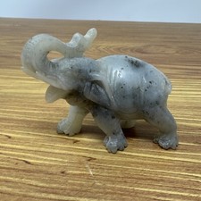 Hand Carving Elephant Figure Sculpture Ornament Natural Stone Onyx