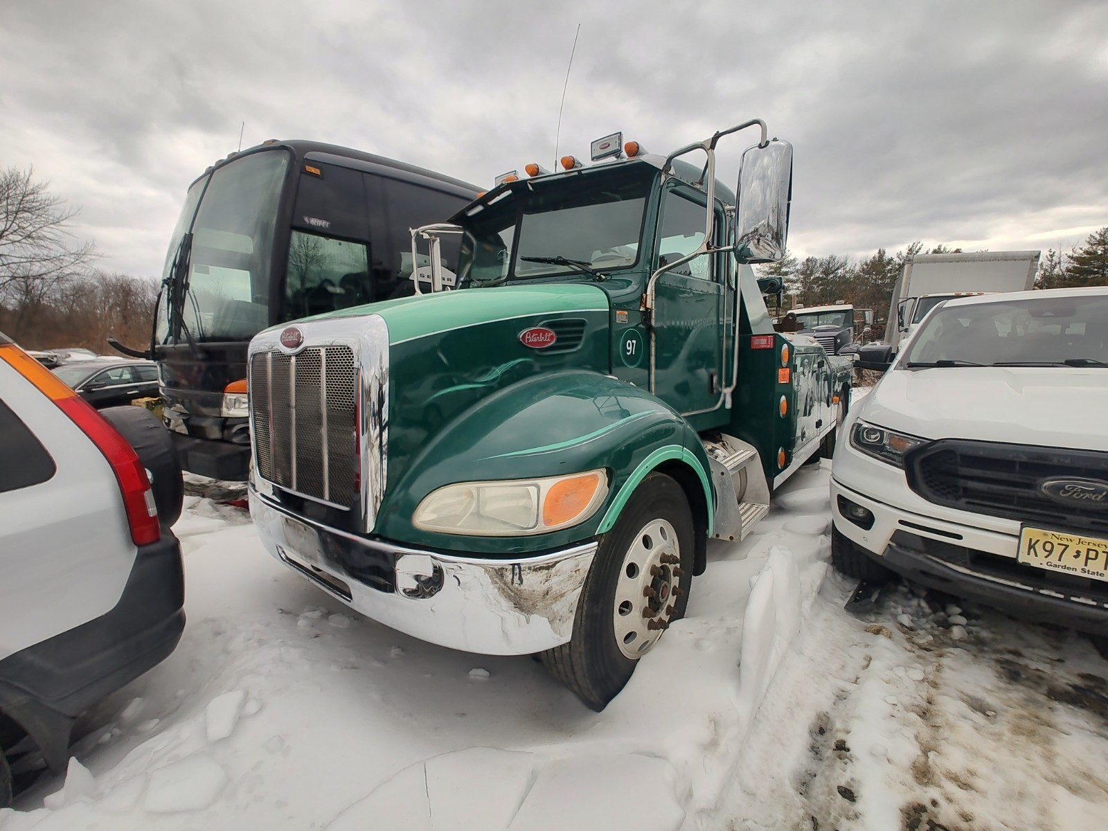 2008 PETERBILT 335 16-20 TON WRECKER TOW TRUCK 71K MILES