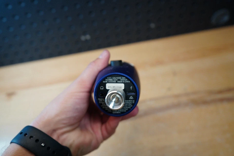 (M) Blue Yeti Nano Premium Studio Mic  M/N:A00098 P/N:888-00015 NO CORD - Image 4 of 4